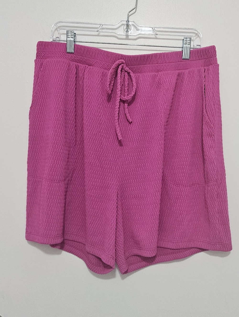 Discount Divas Women's Pink Elastic Waist Shorts W/Pockets Size 1XL
